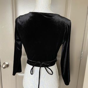 forever 21- black velvet wrap and tie crop top